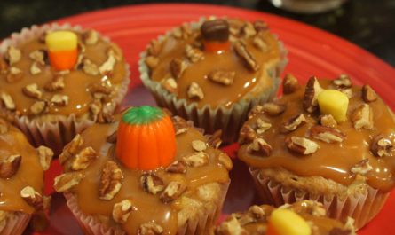 Caramel Apple Spice Cupcakes